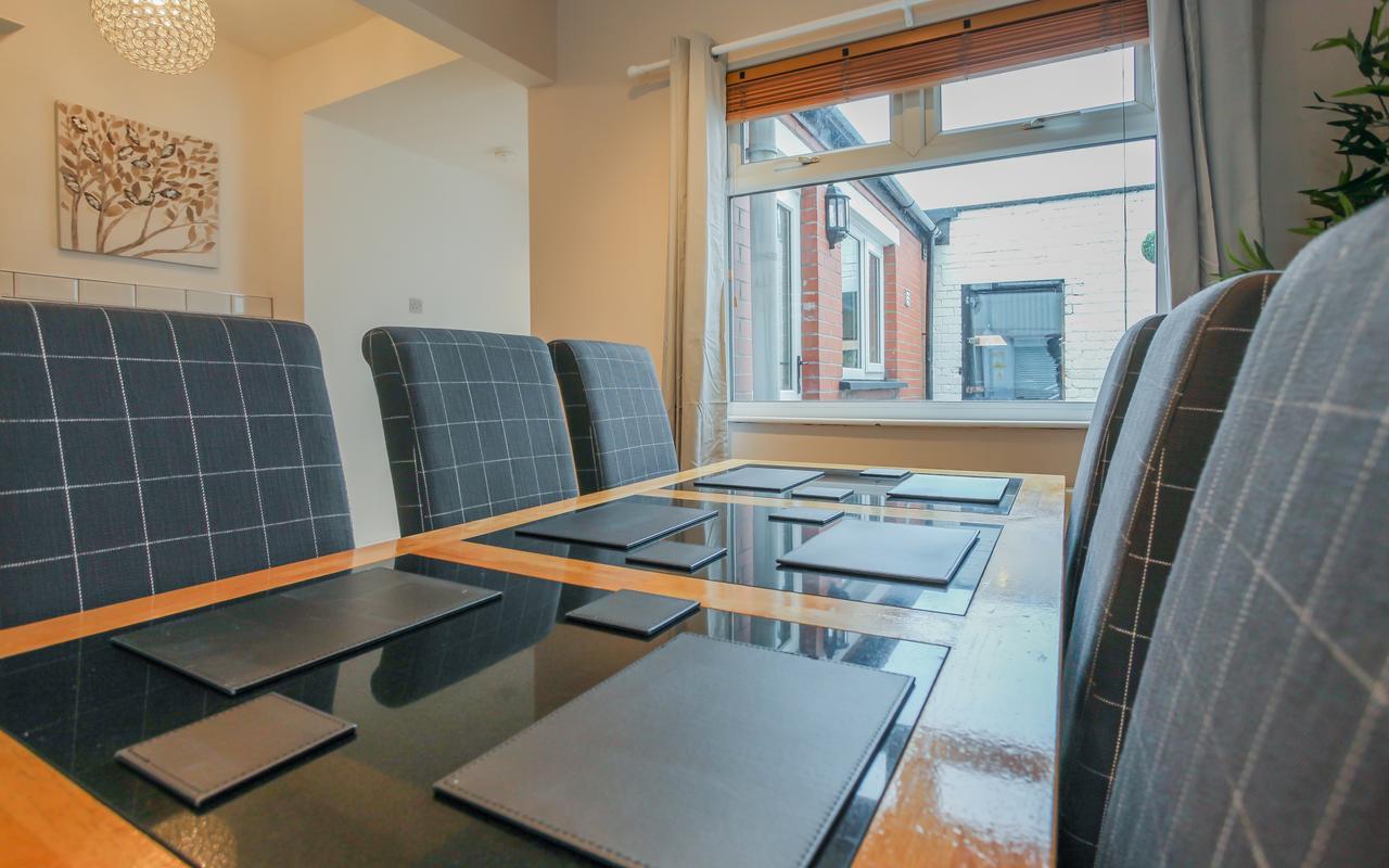 Kingston Serviced Accommodation - Donegall Avenue Belfast Exterior photo
