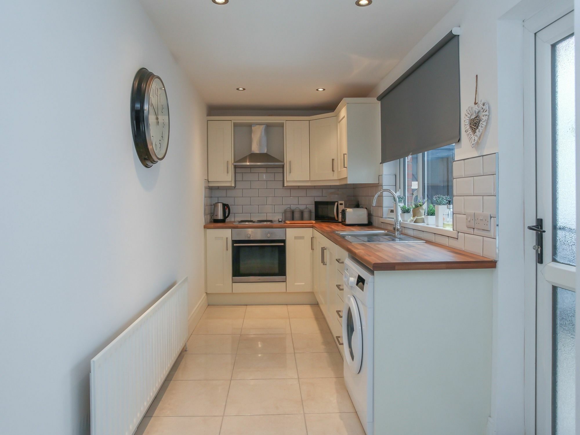 Kingston Serviced Accommodation - Donegall Avenue Belfast Exterior photo
